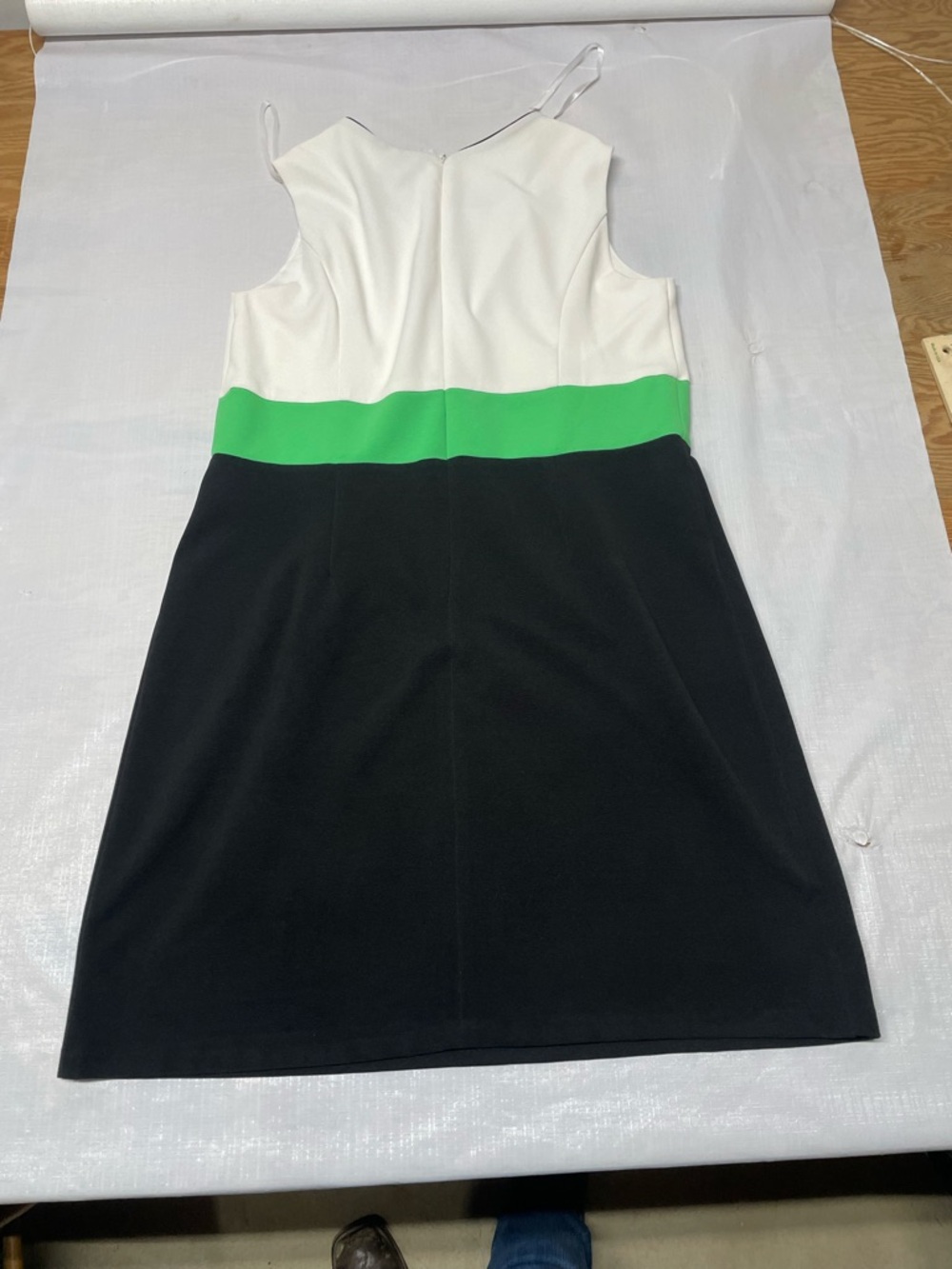 Amanda Tyrrell Green and Black Midi Dress with Jacket-Style Top - Picture 6 of 11